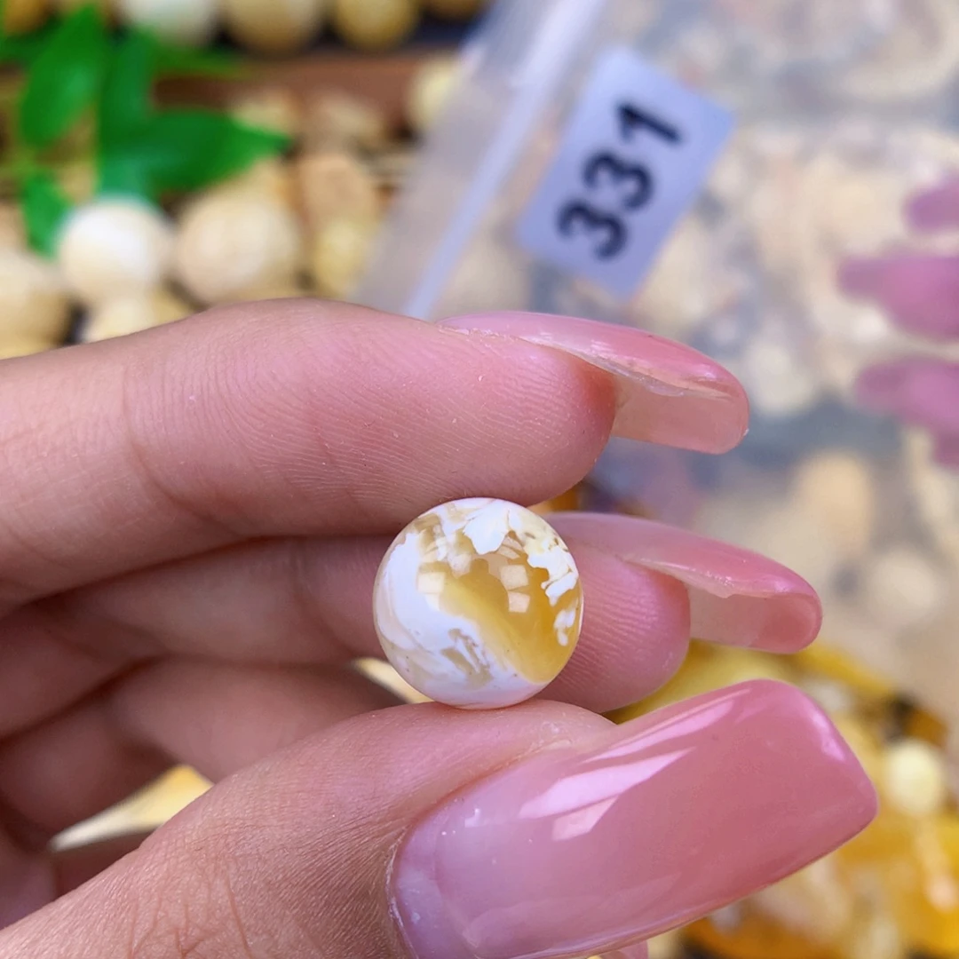 未镶嵌琥珀珠宝奇石10.9 粉