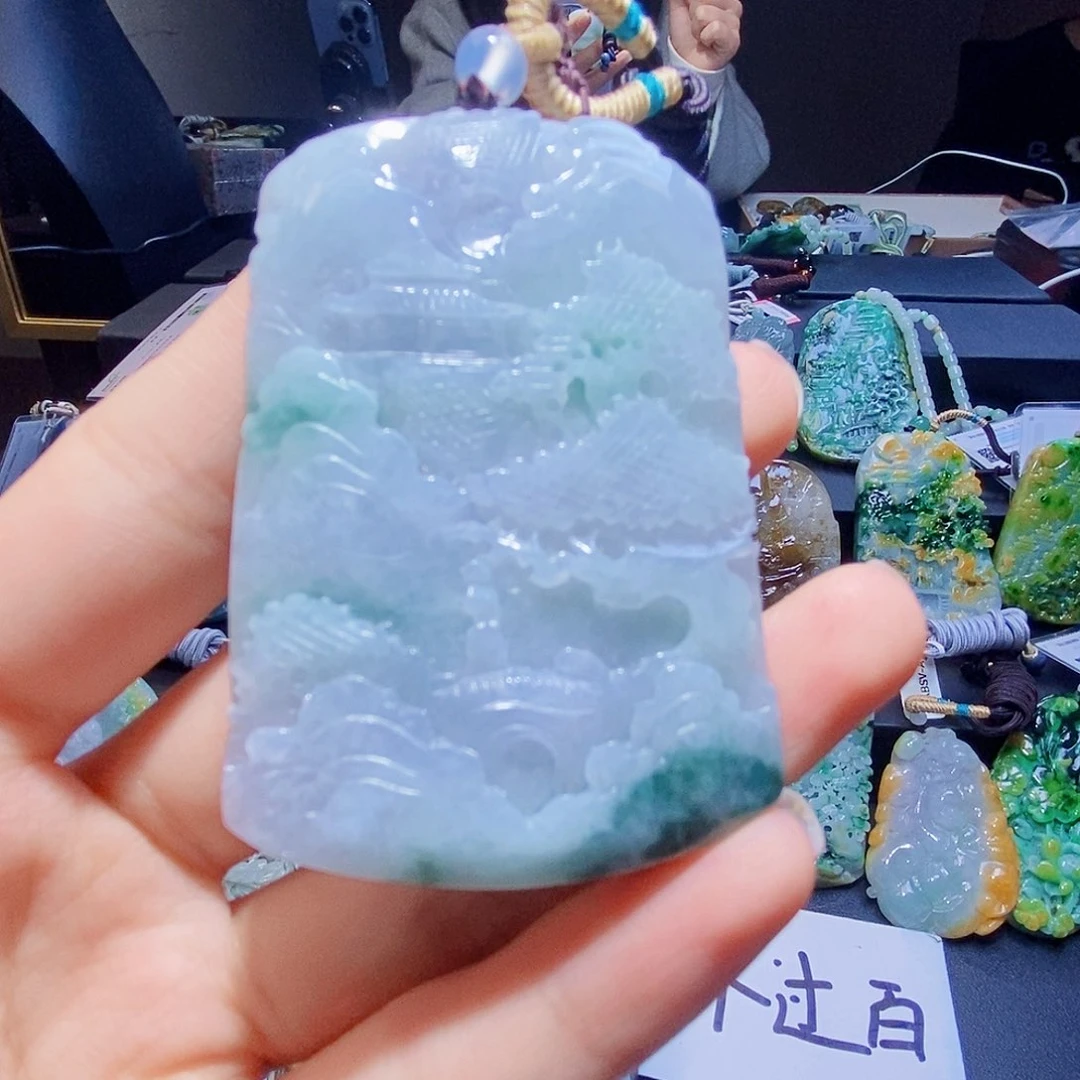 颈饰未镶嵌翡翠翡翠