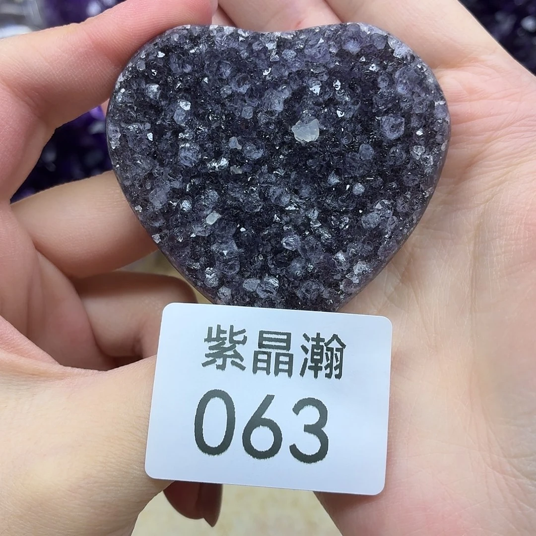 未镶嵌水晶大型摆件（非配饰）