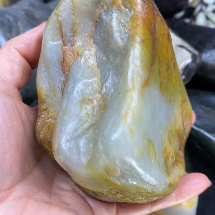 和田玉（糖玉）未镶嵌挂件