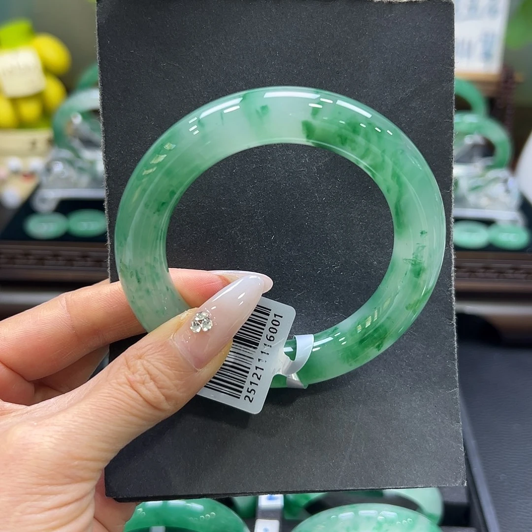 石英质玉（非洲翠）未镶嵌手镯57-58