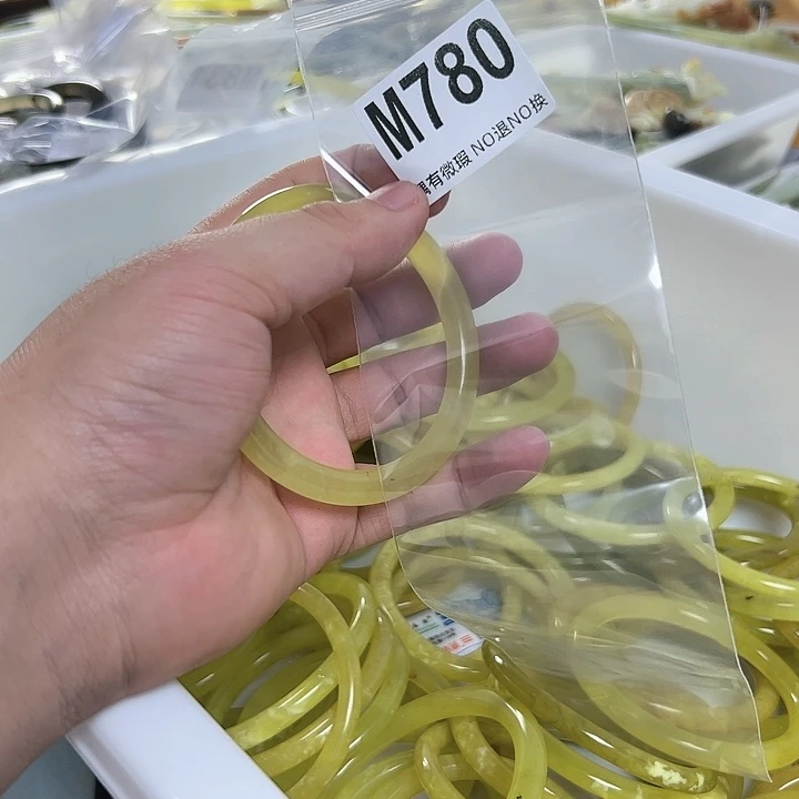 蛇纹石玉发饰合金岂**李