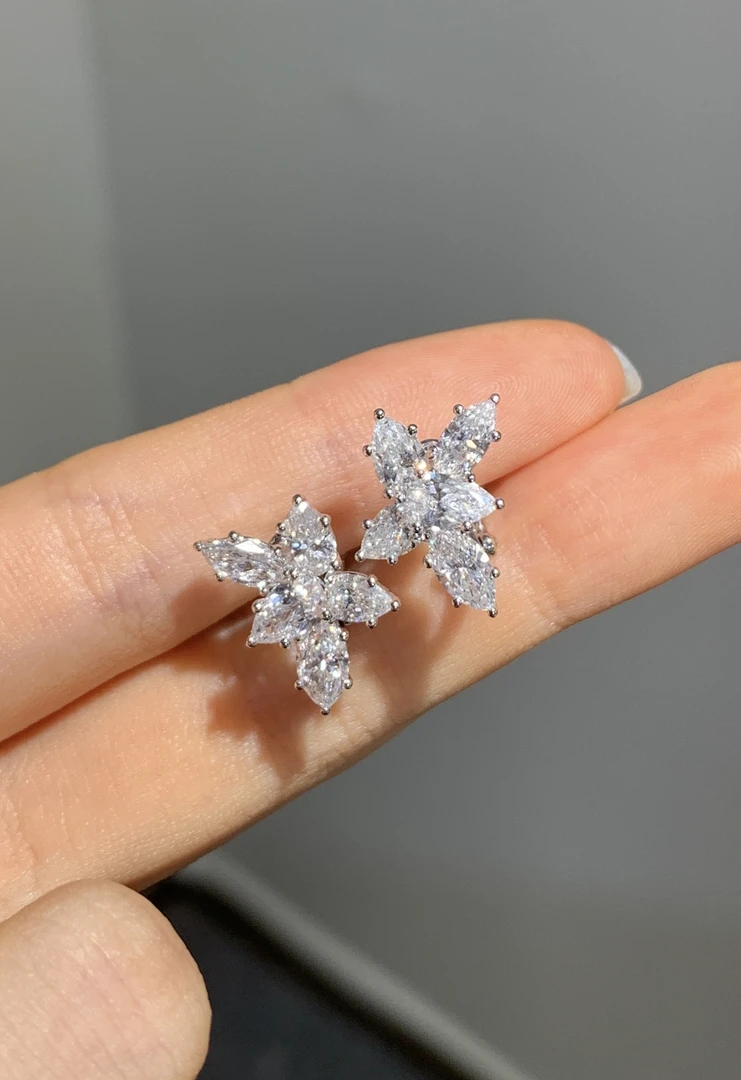 实验室培育钻石枫叶钻石耳钉白金水滴形异形耳环4.9克多