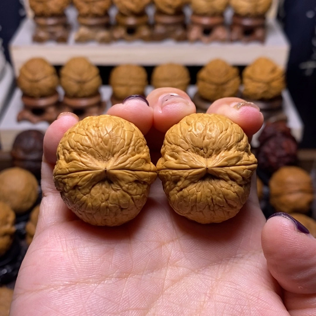 文玩核桃把件Z龙蛋41……………