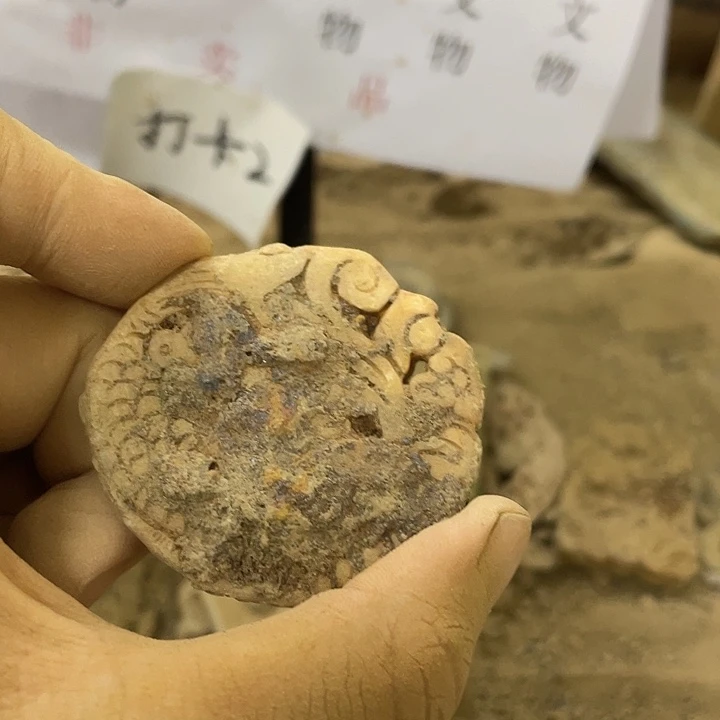 未镶嵌一一一一一一一一福利硅化玉
