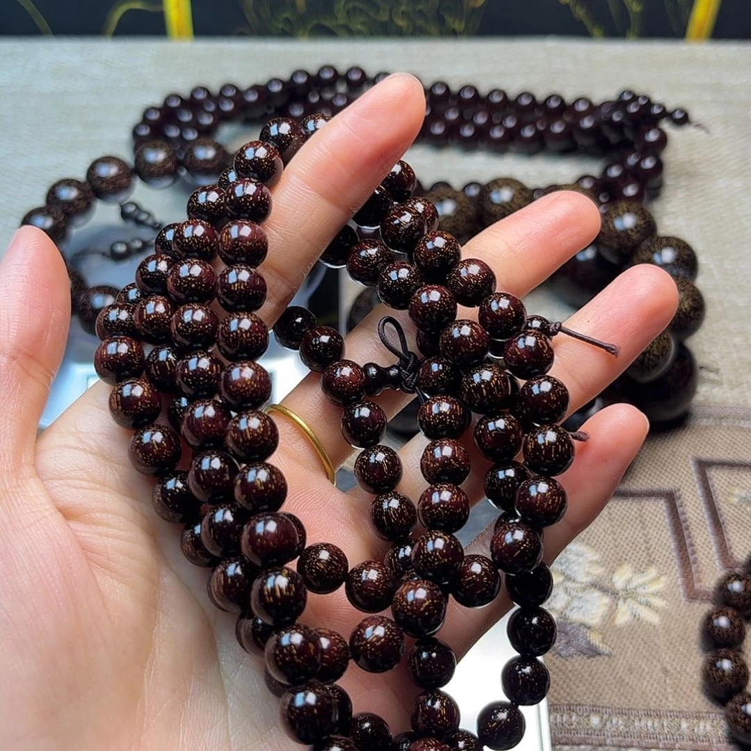 A***濤檀香紫檀（小叶紫檀）0.8 108爆星