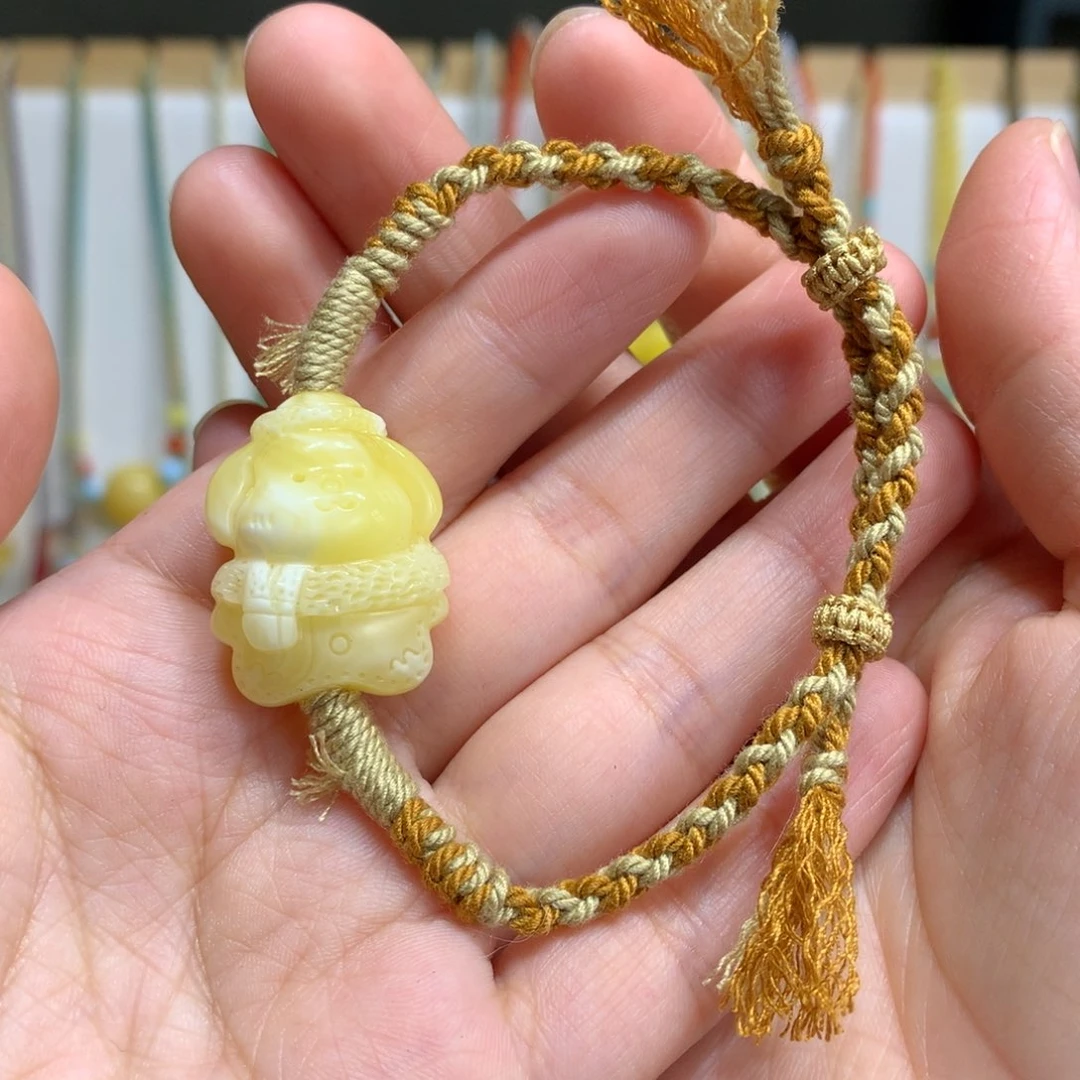 蜜蜡手链未镶嵌狗