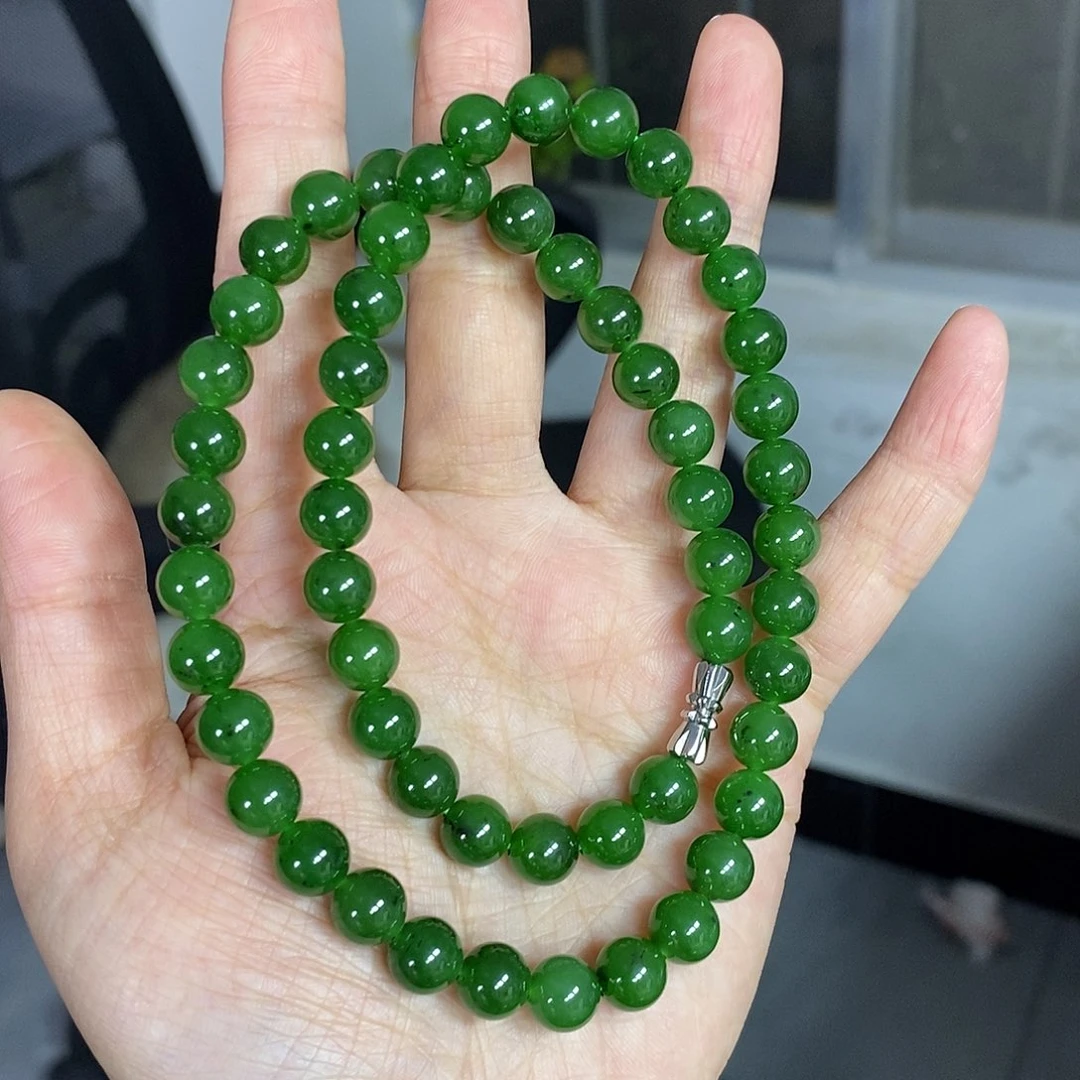 颈饰未镶嵌和田玉（碧玉）8mm辣绿