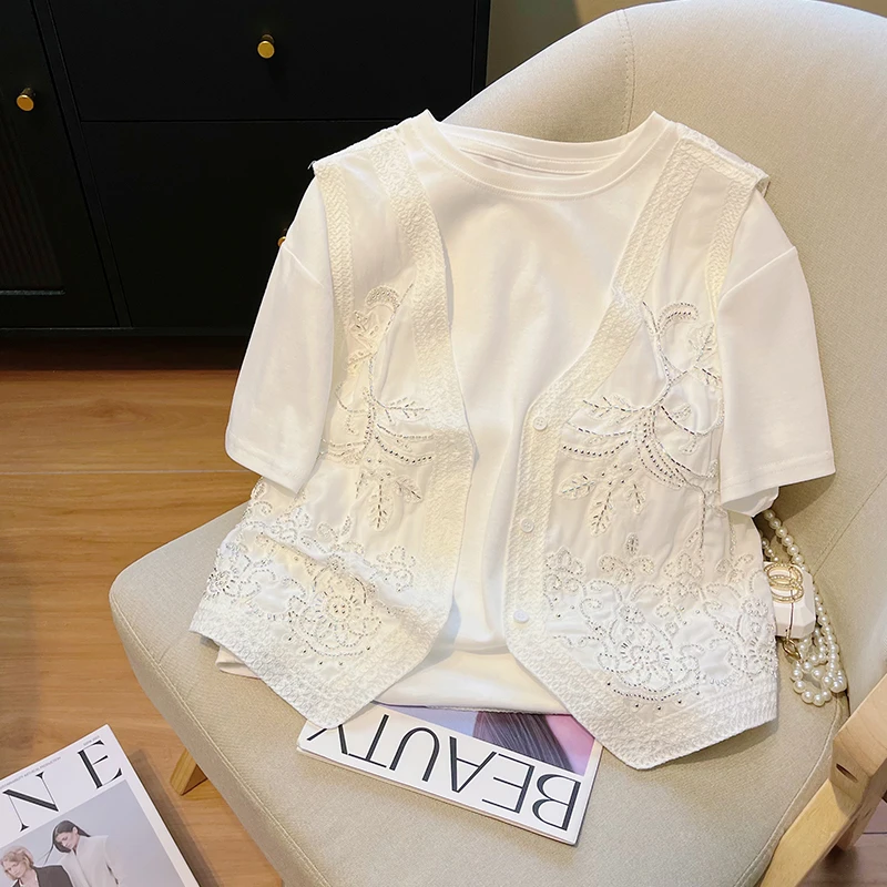 高级感法式重工钉珠钩花v领马甲背心女2025春季新款小个子外搭衣