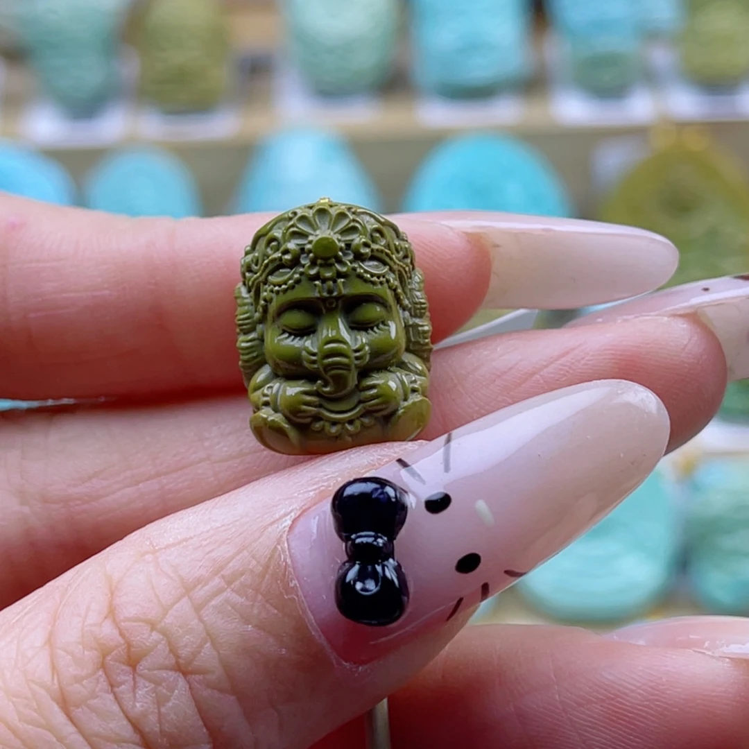 绿松石未镶嵌珠宝奇石13m