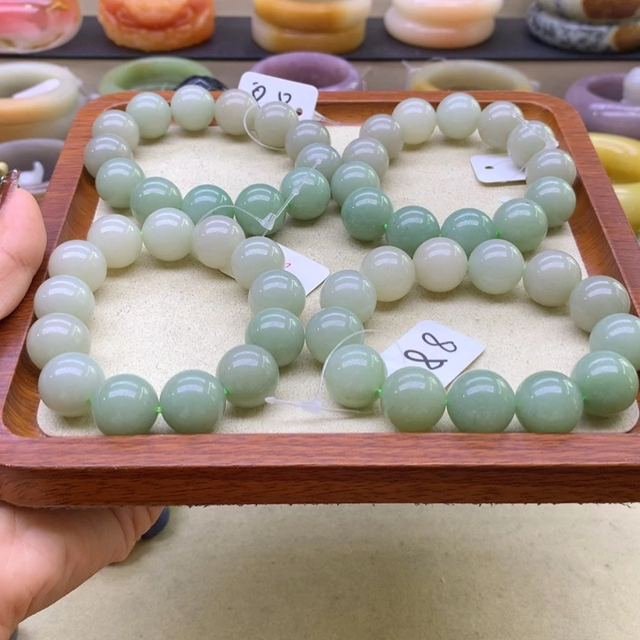 石英质玉124578887788未镶嵌