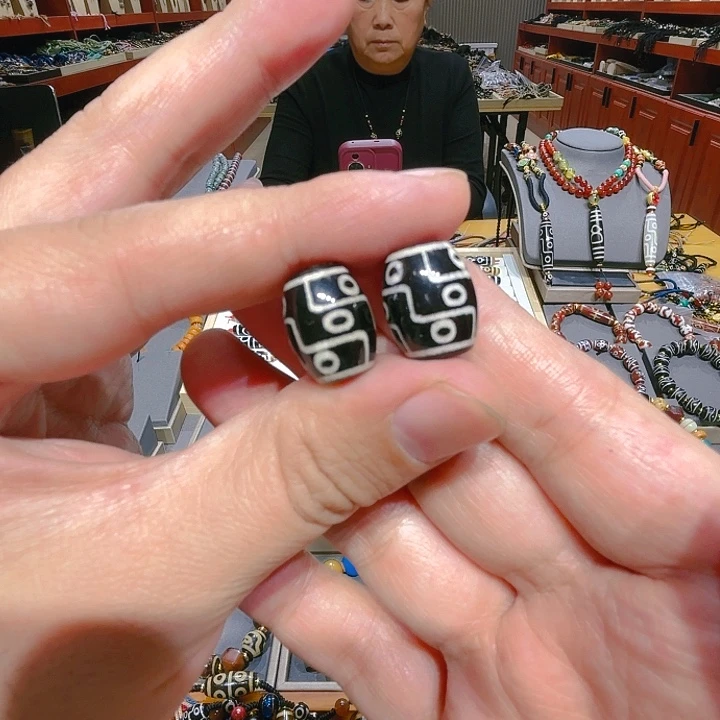 未镶嵌玛瑙/玉髓珠宝奇石