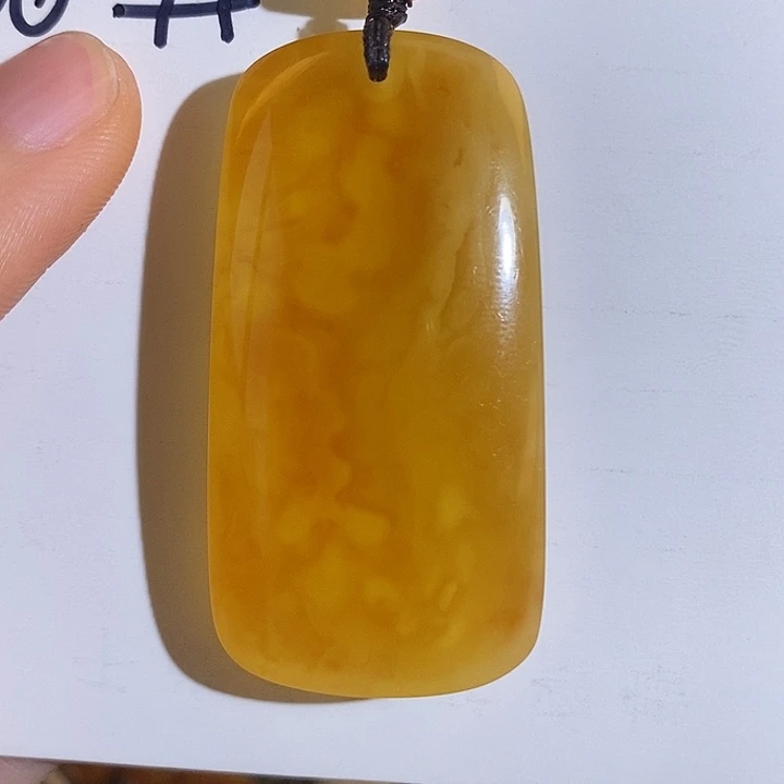 定制琥珀未镶嵌琥珀