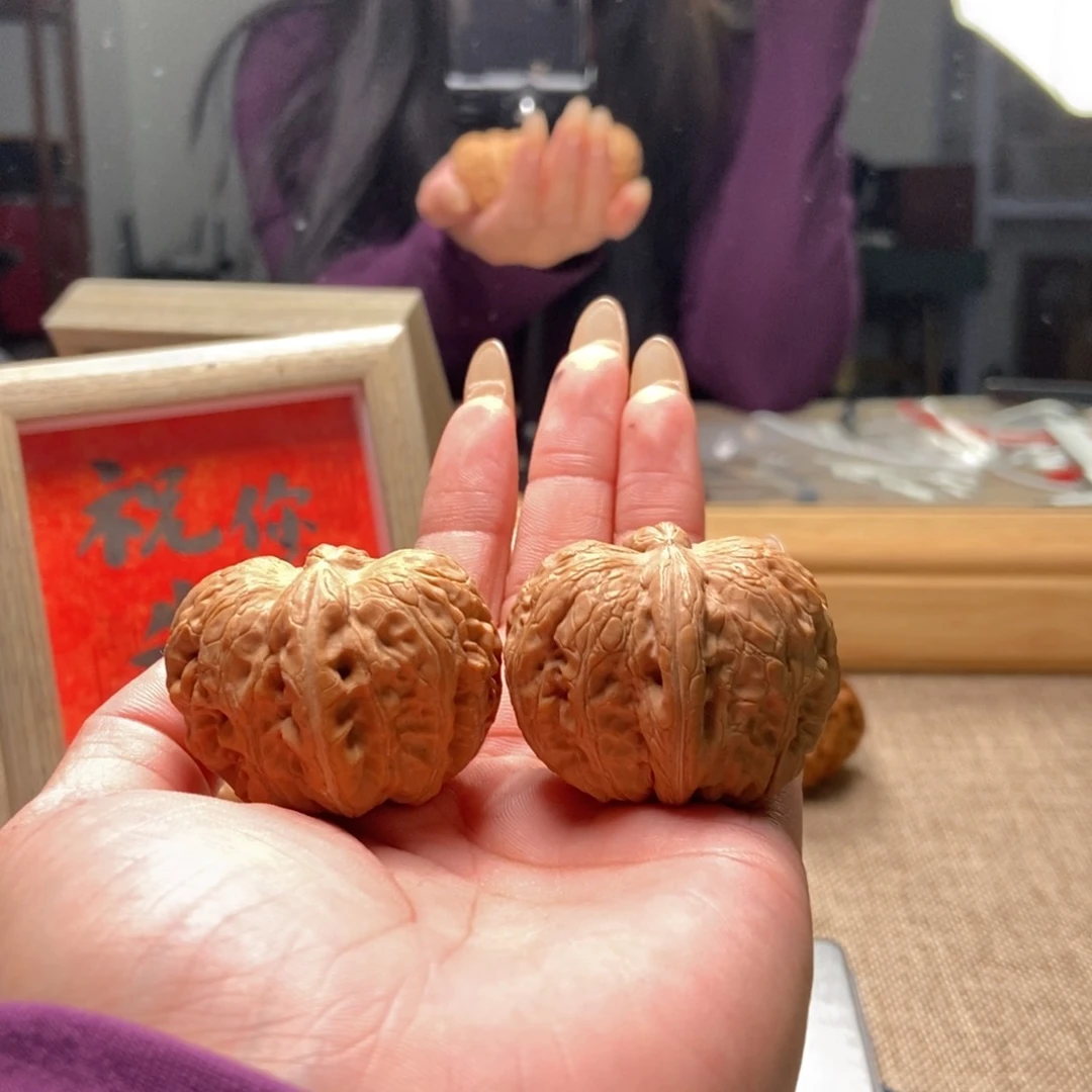 文玩核桃吊坠元宝46