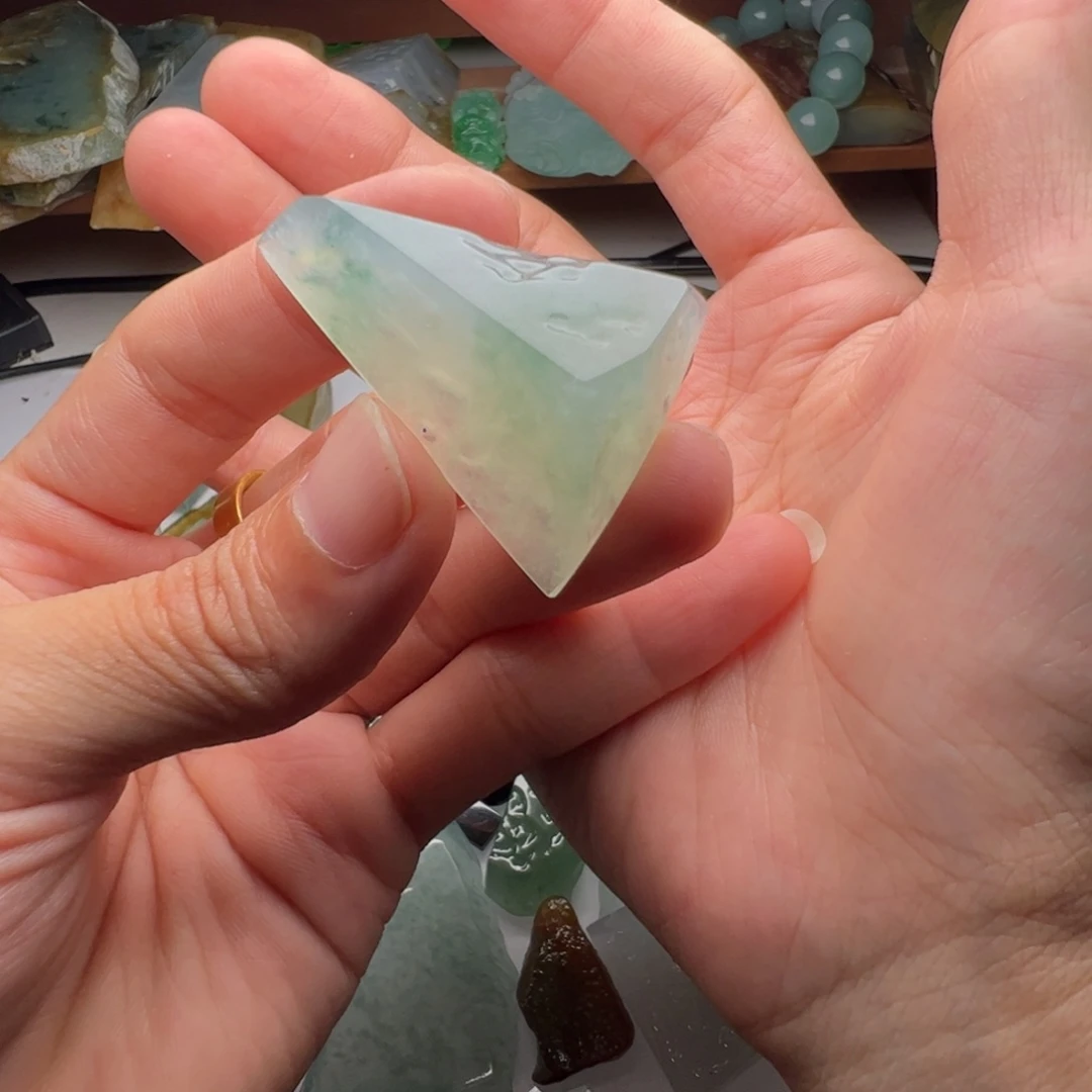 定制翡翠未镶嵌不包工