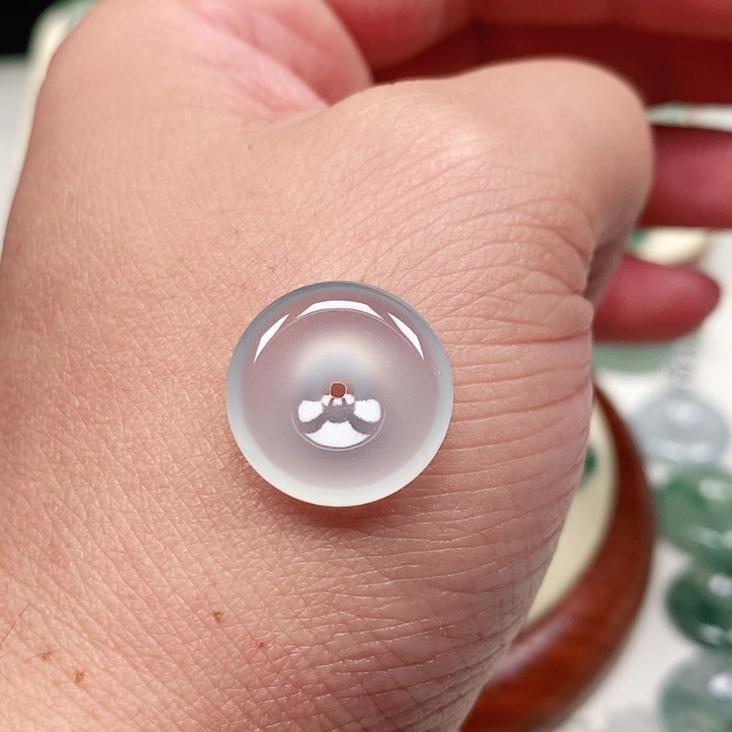 【闪购商品】颈饰未镶嵌翡翠