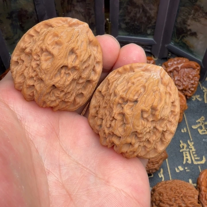 文玩核桃吊坠南疆40