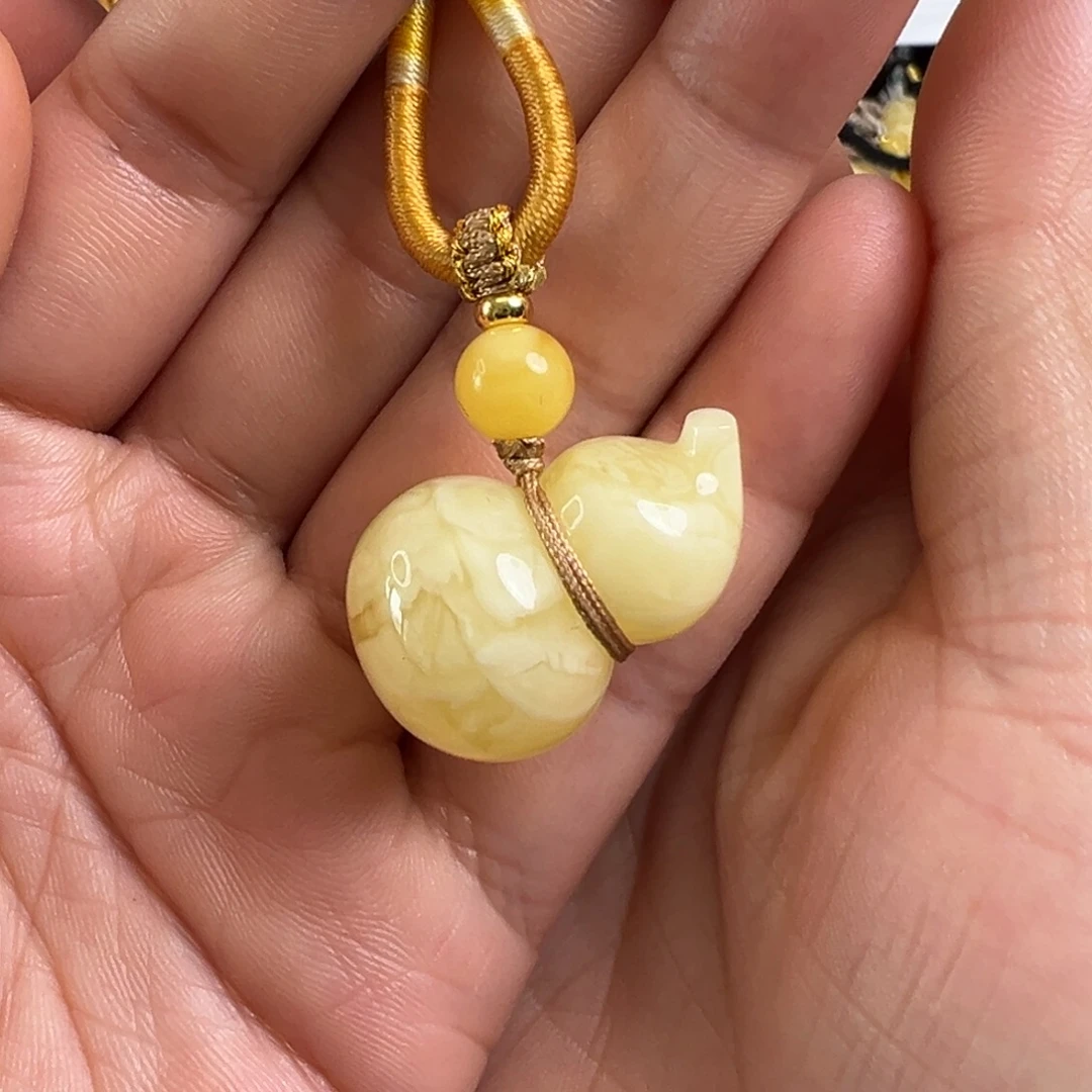 蜜蜡未镶嵌裸石蜜蜡