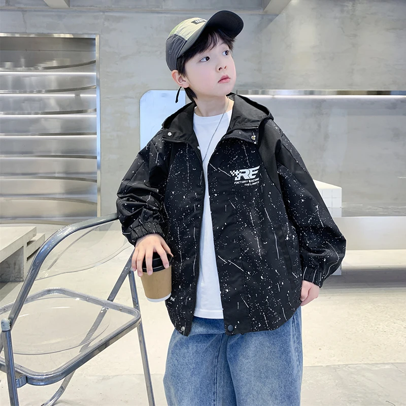 男童春秋款冲锋衣外套2025新款春季中大童儿童男孩春装帅气时髦潮