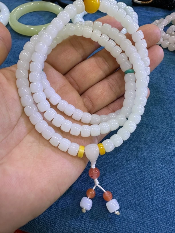 和田玉卡6x7，108料子白细润