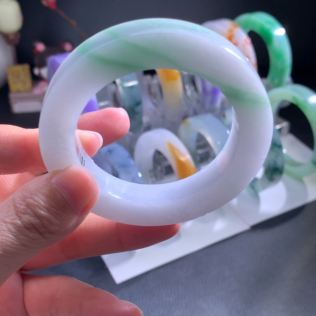 定制翡翠未镶嵌手镯白底青49-54