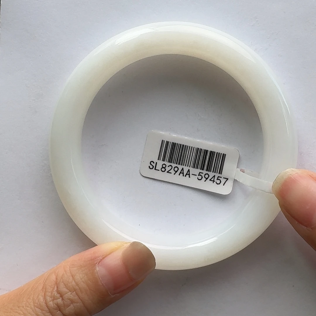 和田玉未镶嵌手镯57