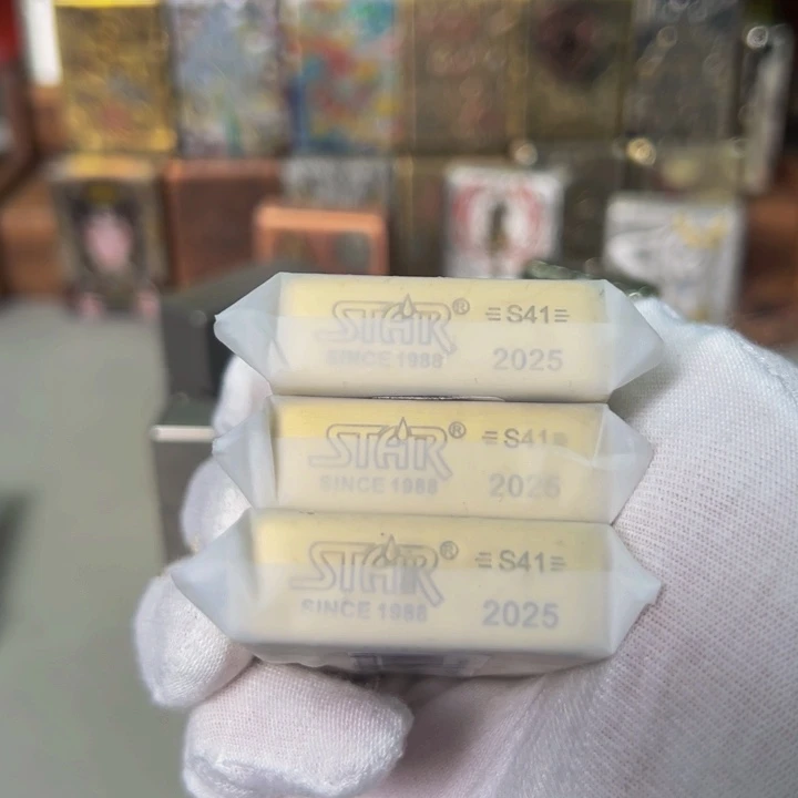 恒星s4165+76+80周年（三只）