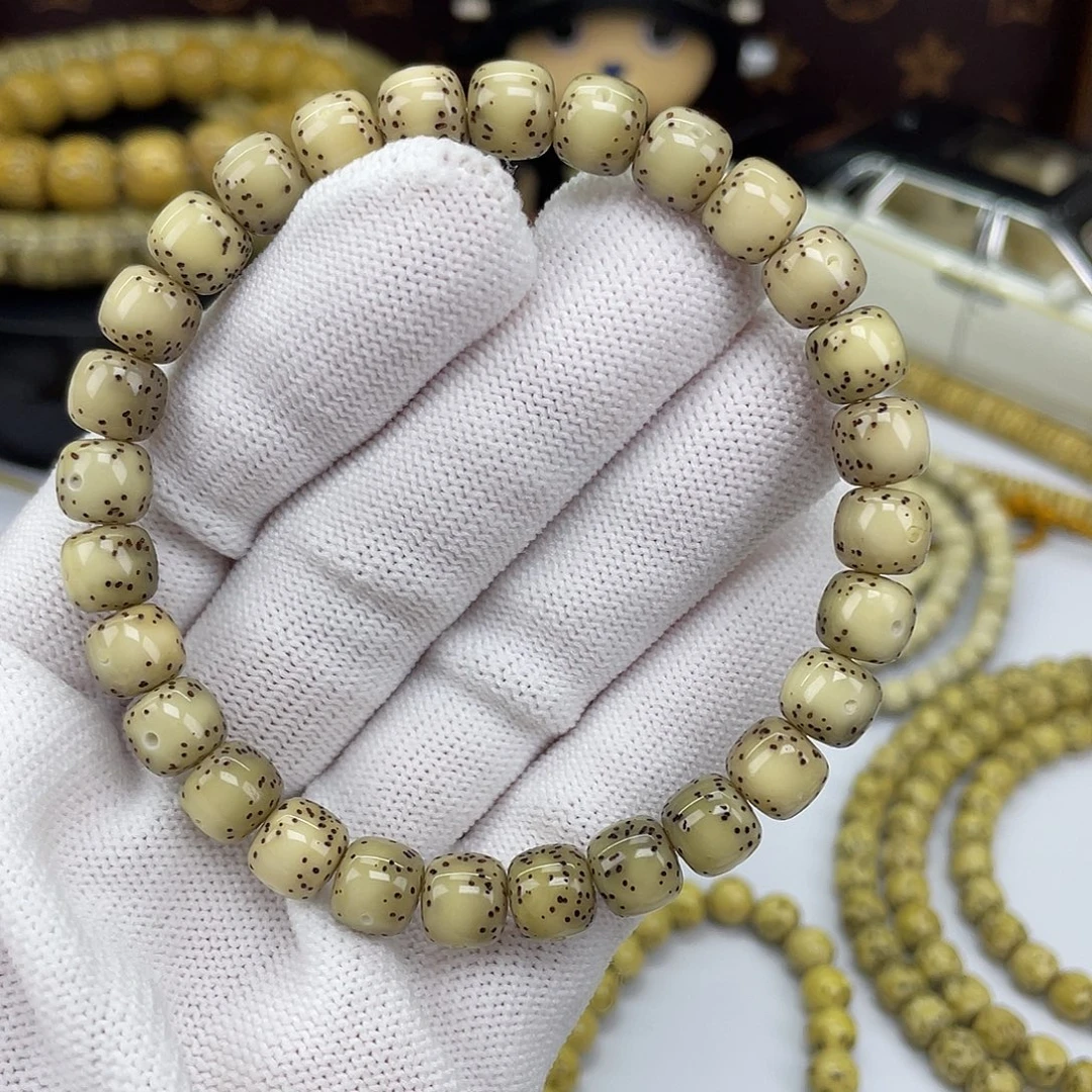 吊坠星月菩提通体 糯冰 全玉化