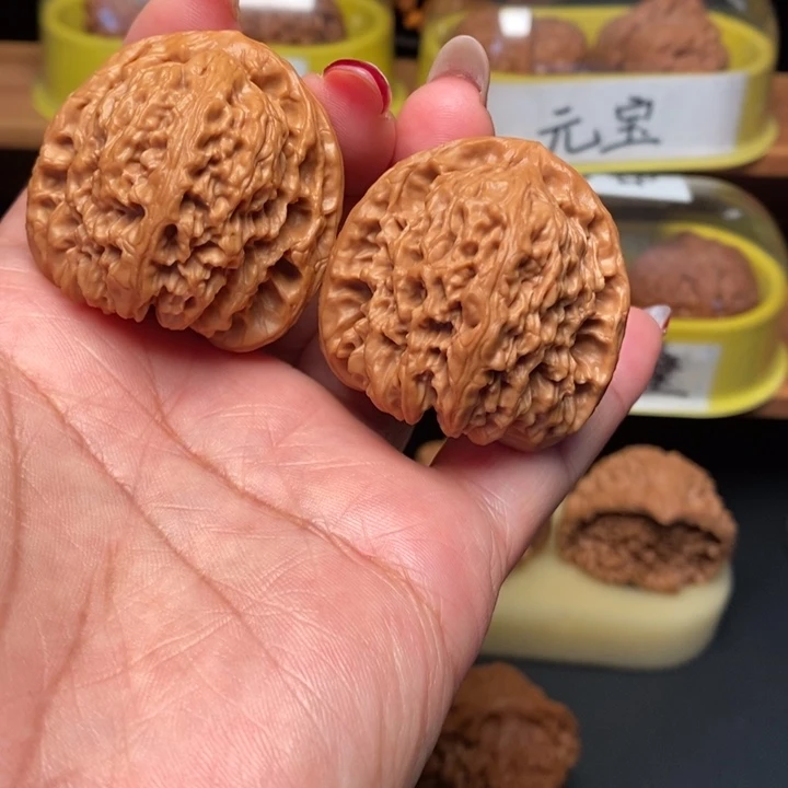 文玩核桃吊坠40南疆石