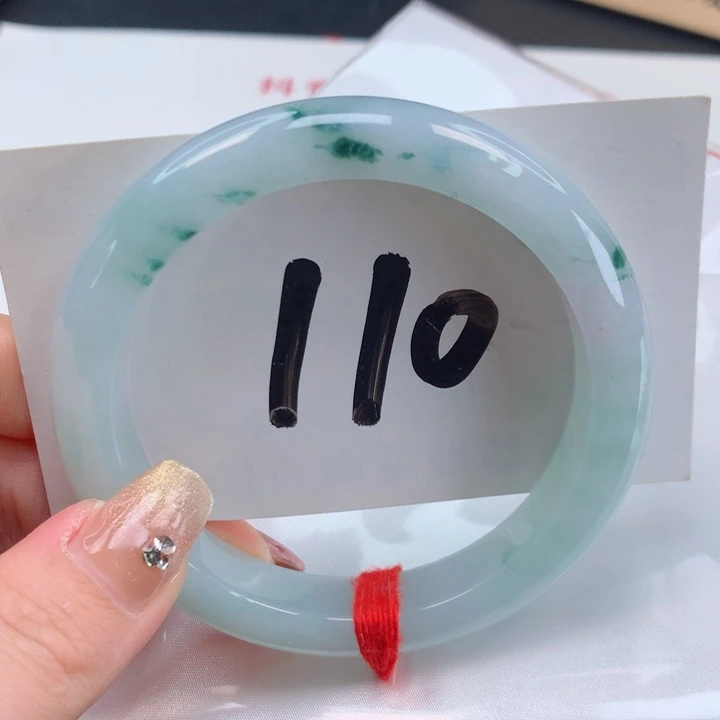 翡翠手镯未镶嵌缅甸天然A货翡翠