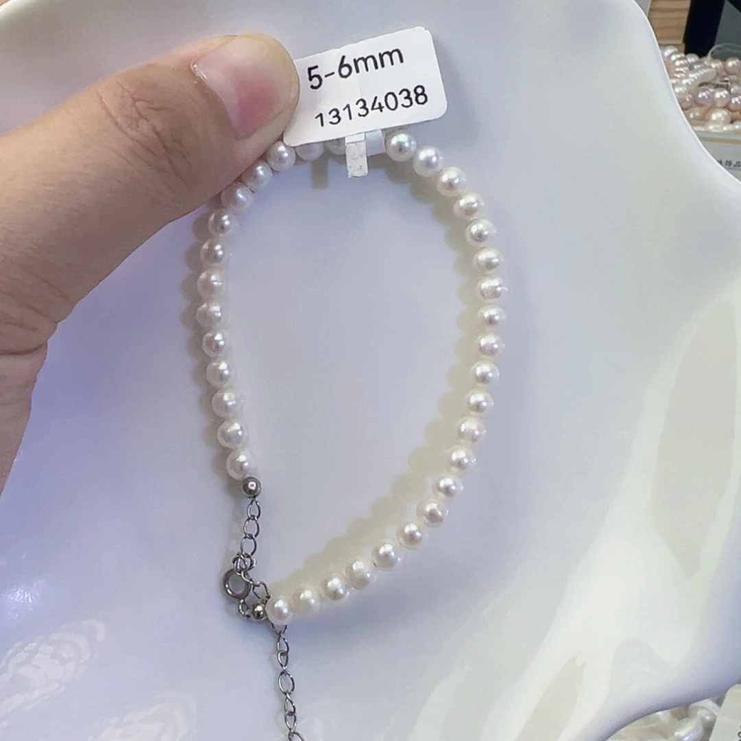 手绳淡水珍珠未镶嵌