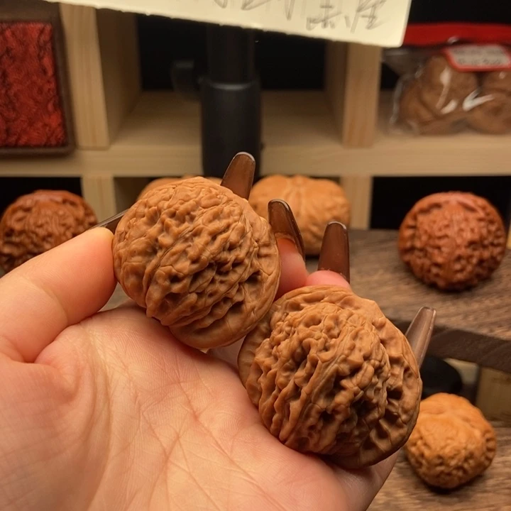 文玩核桃吊坠43楼子