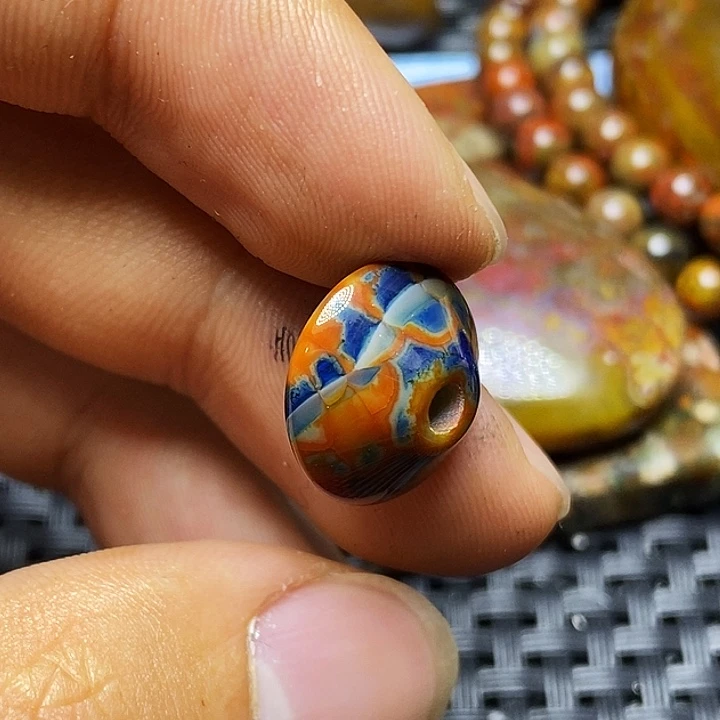 月***上玛瑙/玉髓未镶嵌颈饰
