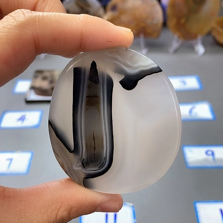 玛瑙/玉髓未镶嵌珠宝半成品