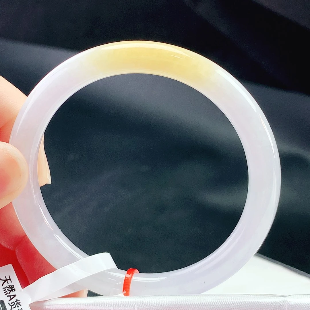 未镶嵌手镯（圆镯）翡翠56圈冰黄