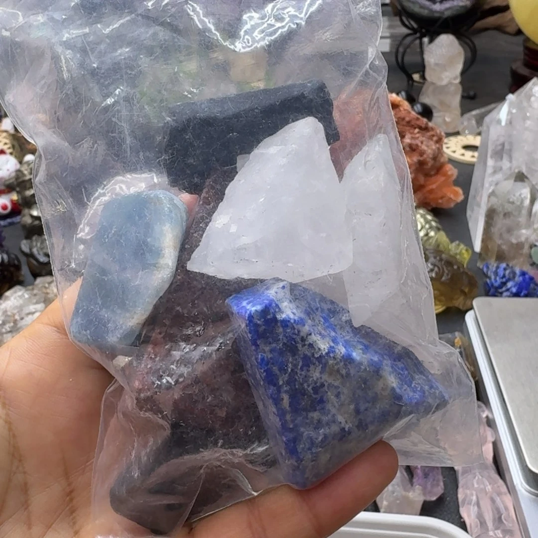 石材一包放漏。闪闪闪