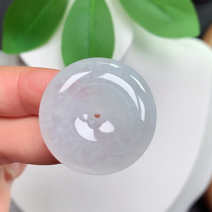 翡翠未镶嵌颈饰平安扣 29.1x7.7mm