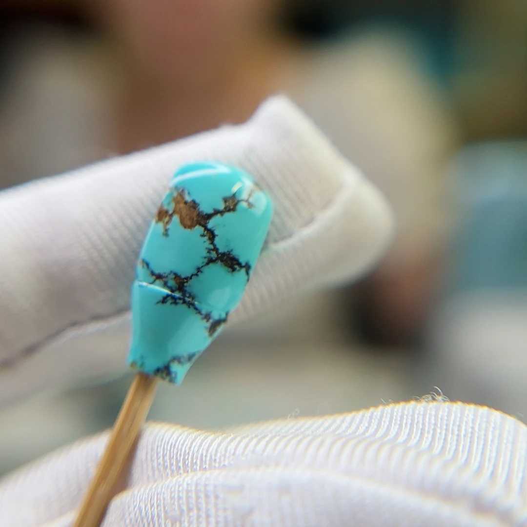 未镶嵌绿松石珠宝奇石