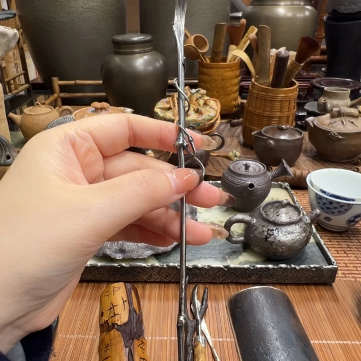 非常漂亮的银茶拨