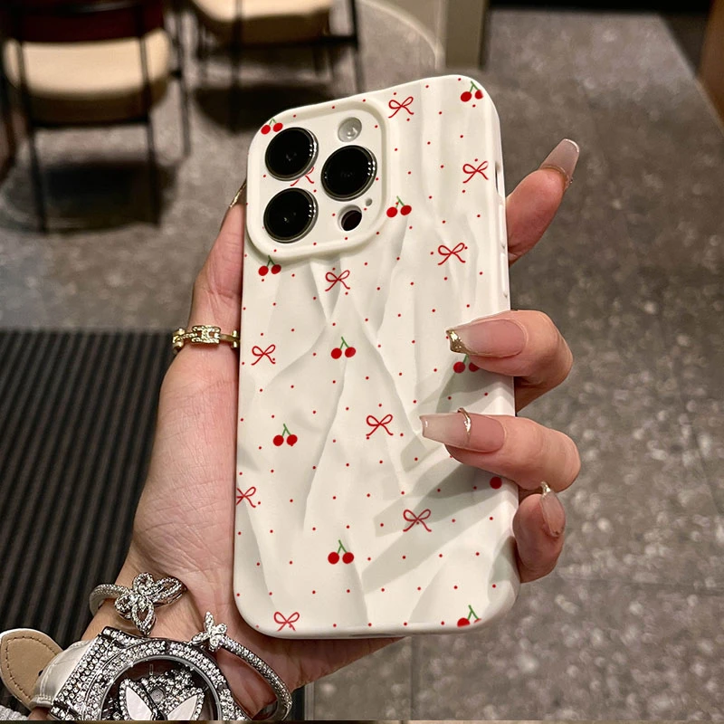 小樱桃蝴蝶结适用iphone16苹果15pro手机壳14plus褶皱13磨砂12/11