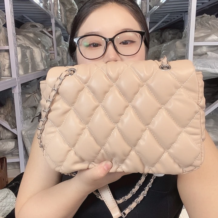 PU黄牛皮（革）PVC时尚潮流时尚
