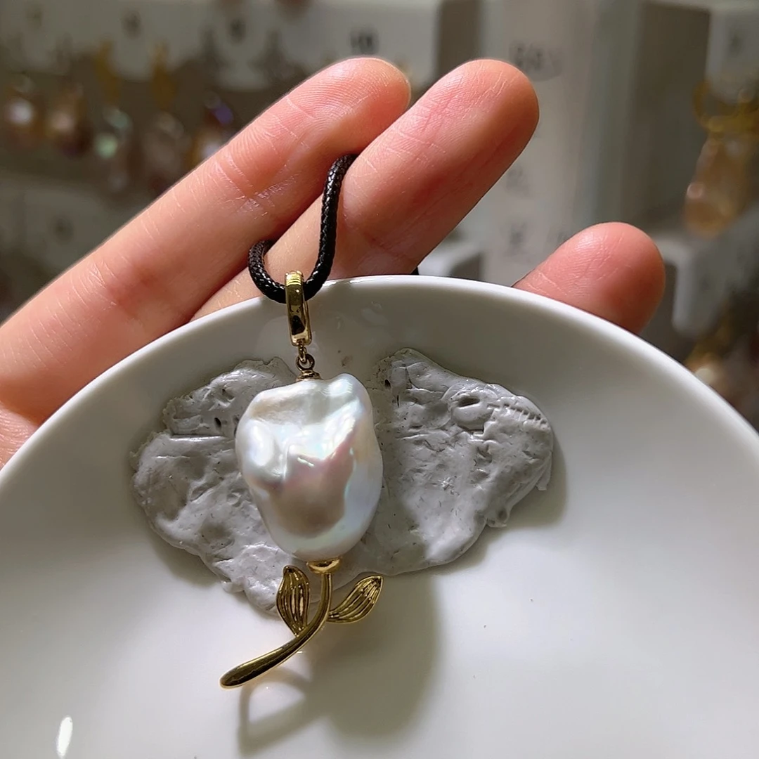 淡水珍珠银S925镶嵌颈饰