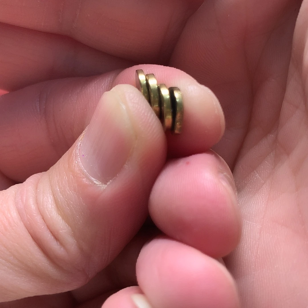 颈饰琉璃金色8mm隔片