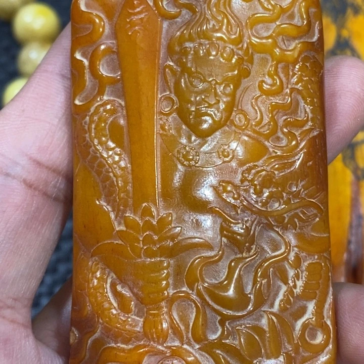 滴血莲花菩提吊坠