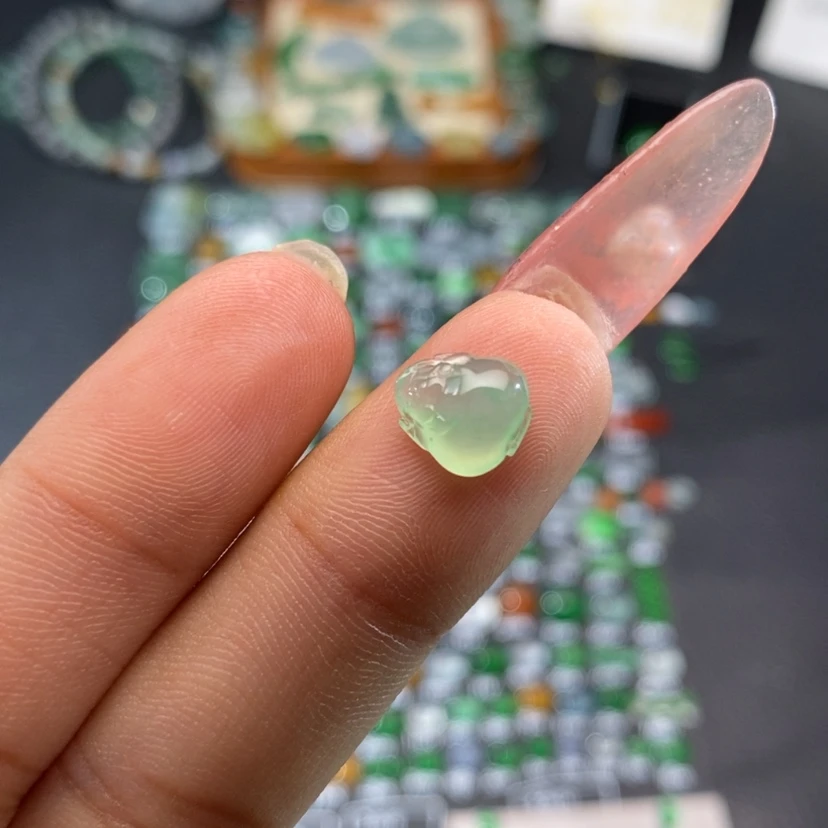 【闪购商品】翡翠挂件未镶嵌金蟾