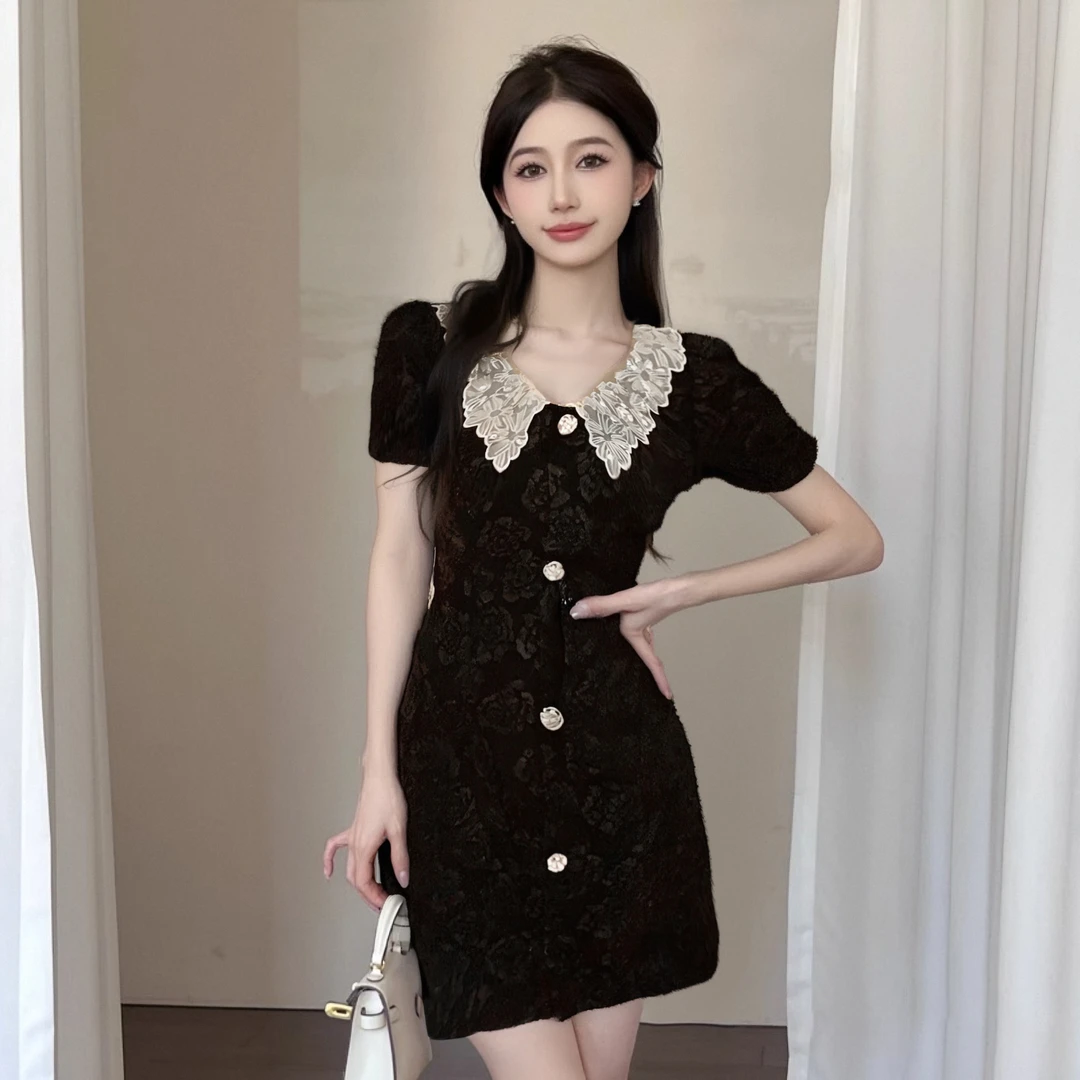A黑色连衣裙女2025新款夏季轻奢高级小香风小个子显瘦裙子D1669