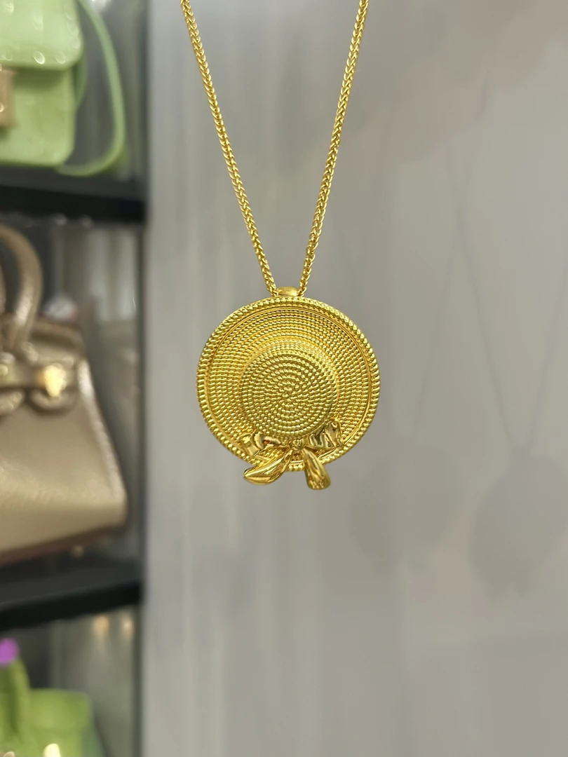 999足金5G工艺黄金草帽吊坠