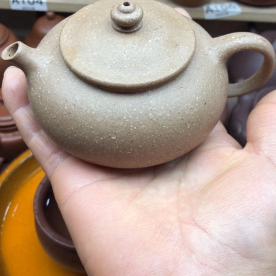 茶壶紫砂青灰段泥寒江150豪升左右