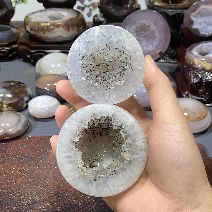 水晶未镶嵌摆件三次结晶聚宝盆