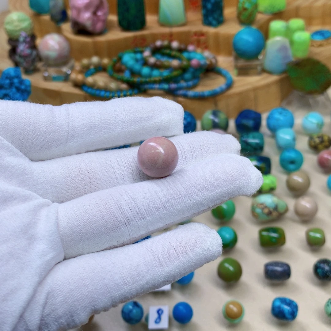 绿松石未镶嵌三彩随行